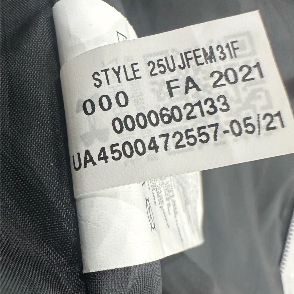 Under Armour ColdGear Puffer Vest Gray Youth Medium YMD Loose Fit with Pockets - Picture 10 of 11